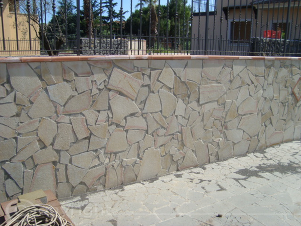 Rivestimenti in pietra naturale per pareti esterne pietra lavica ... Rivestimento pareti esterne